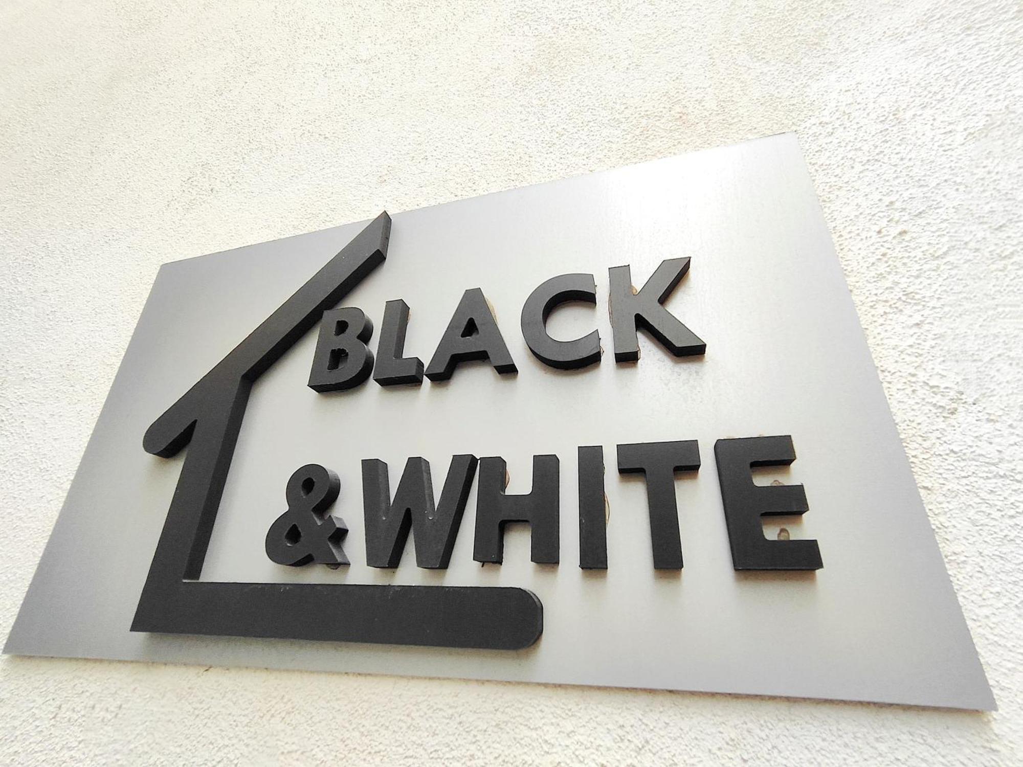Black & White Katania Zewnętrze zdjęcie